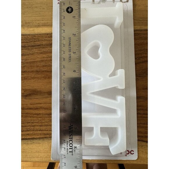 Resin Silicone Mold Love Shaped by Craft Smart NEW, DIY Resin Project - Picture 4 of 5